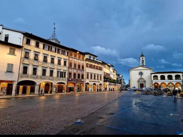 Terrazza Il Canto Al Romano ฟิลยีเน วัลดาร์โน ภายนอก รูปภาพ